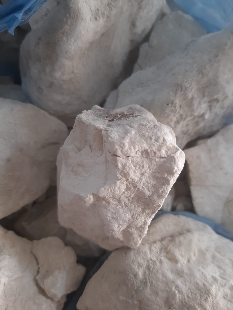 Dolomite Lumps